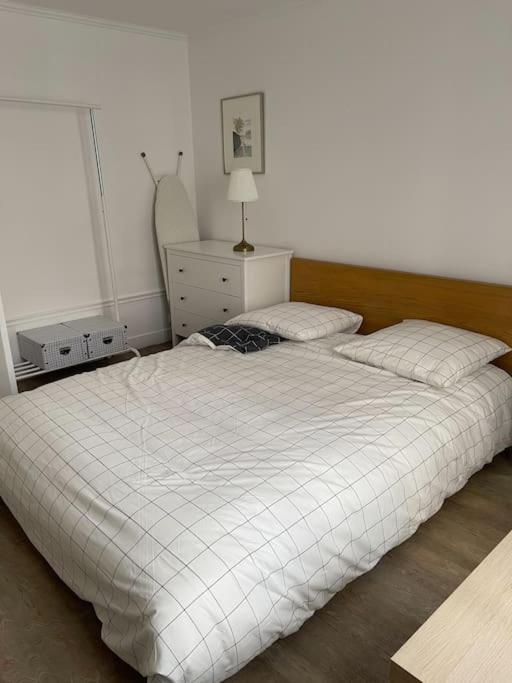Vavin Luxembourg Garden Apartment ปารีส ภายนอก รูปภาพ